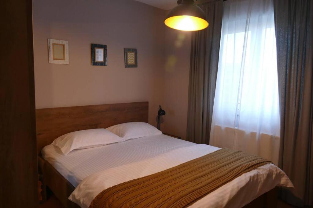 Apartament In Cartier Avantgarden Cu Semineu! Brasov Luaran gambar